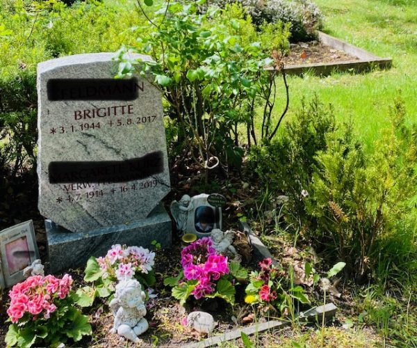 On graveyard inscriptions